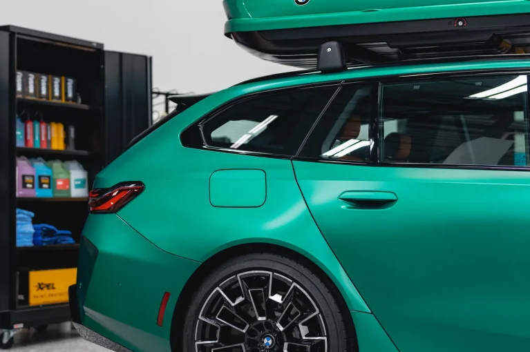 DAT-2025 BMW M5 Touring Wagon Isle of Man Green Stealth-67
